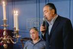 מעמד סיום כתיבת ספר תורה אין מאסקאווא וואס איז אריינגעגעבן געווארן צו די קהילה אין שטאט  נובוקוזנצק אין סיביר