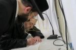 מעמד התחלת כתיבת ספר תורה בבית כ"ק הגה"צ רבי יעקב מאיר שעכטער שליט"א 