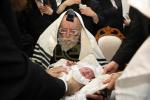 שמחת הברית בהשתתפות כ"ק הגה"צ רבי יעקב מאיר שעכטער שליט"א און הגרי"ם ארלאנגער שליט"א 