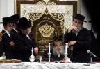 יארצייט פון הרה"ק מפאפא זצ"ל ביי בנו ומ"מ כ"ק אדמו"ר מפאפא שליט"א 