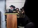 יארצייט פון הרה"ק מפאפא זצ"ל ביי בנו ומ"מ כ"ק אדמו"ר מפאפא שליט"א 