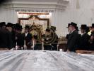 יארצייט פון הרה"ק מפאפא זצ"ל ביי בנו ומ"מ כ"ק אדמו"ר מפאפא שליט"א 