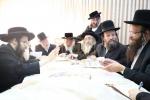 מעמד חלוקת שקל הטהור אין ארץ ישראל בראשית הרה"ג רבי יואל טייטעלבוים שליט"א בן כ"ק אדמו"ר מסאטמאר שליט"א 