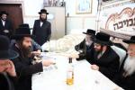 מעמד חלוקת שקל הטהור אין ארץ ישראל בראשית הרה"ג רבי יואל טייטעלבוים שליט"א בן כ"ק אדמו"ר מסאטמאר שליט"א 
