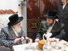 ביקור גומלין פון הגה"צ אב"ד וויזניץ אשדוד שליט"א ביי כ"ק אדמו"ר מוויזניץ שליט"א 