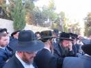 מעמד הקמת מצבה על קברו פון  הבחור החשוב דובי שטיינמץ ז"ל  מהרוגי מירון 