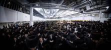 פולע גאלערי: כ"ק אדמו"ר מגור שליט"א אויף שבת קודש אין בארא פארק 
