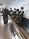Main image for כ"ק אדמו"ר מוויזניץ שליט"א ביים אנקומען אין ניו יארק 