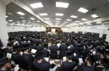 א' סליחות בחצר הקודש באבוב-45 