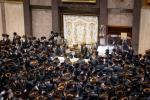 מוצאי ראש השנה ביי כ"ק אדמו"ר מבאבוב שליט"א 
