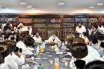 יום כיפור ביי כ"ק אדמו"ר מוויזניץ שליט"א 