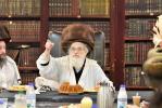 יום כיפור ביי כ"ק אדמו"ר מוויזניץ שליט"א 