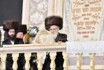 מעמד הכנסת ספר תורה און נעילת החג מוצאי שמחת תורה בחצר הקודש וויזניץ 