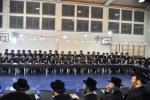 כ"ק אדמו"ר מוויזניץ שליט"א ביים איבערגעבן א שמועס פאר אלע וויזניצער מכנחים אין אין ערד