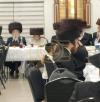 Main image for ערשטע בילדער: כ"ק אדמו"ר מסאטמאר שליט"א ביי שלש סעודת אין נאר מיאמי פלארידע 