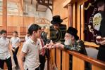 פולע גאלערי: כ"ק אדמו"ר מוויזניץ שליט"א אין לאס אנזשעלעס 
