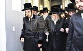 כ"ק אדמו"ר ממונקאטש שליט"א בביקור גומלין ביי כ"ק אדמו"ר מסאדיגורא שליט"א 