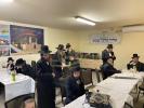 חסידי סאטמאר אין קערעסטיר נאכ'ן געהויבענע שבת אין שטאט סיגוט