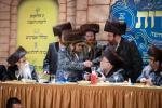 Main image for רבבות אלפי ישראל אין שפיץ פון מנהיגי העדה פילן איבער די קאנטינענטל זאלן אין וויליאמסבורג לטובת צדקת צדיקי הדורות ר' מאיר בעל הנס כולל חבת ירושלים וואס איז מפרנס 42.000 נפשות 