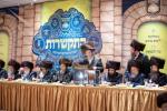רבבות אלפי ישראל אין שפיץ פון מנהיגי העדה פילן איבער די קאנטינענטל זאלן אין וויליאמסבורג לטובת צדקת צדיקי הדורות ר' מאיר בעל הנס כולל חבת ירושלים וואס איז מפרנס 42.000 נפשות 