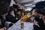  שבע ברכות לנכד כ"ק אדמו"ר מפשעווארסק צוגעשטעלט דורך  ישיבת עץ חיים ווילרייק