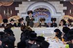  שבע ברכות לנכד כ"ק אדמו"ר מפשעווארסק צוגעשטעלט דורך  ישיבת עץ חיים ווילרייק