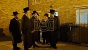 כ"ק אדמו"ר מסאדיגורא לאנדאן שליט"א באזוכט ביי אדמורים ורבנים שליט"א אין לאנדאן 