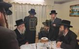 Main image for כ"ק אדמו"ר מסאדיגורא לאנדאן שליט"א באזוכט ביי אדמורים ורבנים שליט"א אין לאנדאן 