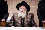 ערשטע חנוכה ליכט ביי כ"ק אדמו"ר מבאבוב שליט"א 
