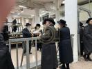 כ"ק הרה"צ רבי יעקב מאיר שעכטער און כ"ק אדמו"ר מגור שליט"א ביי א ברית לבן אחד מחסידיו 
