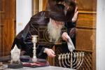 Main image for זאת חנוכה ביי כ"ק אדמו"ר מצאנז קלויזענבורג שליט"א 