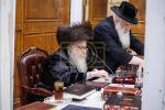 זאת חנוכה ביי כ"ק אדמו"ר מצאנז קלויזענבורג שליט"א 