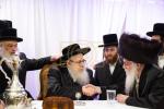 כ"ק  אדמו"ר מצאנז קלויזענבורג שליט"א באזוכט אין קרית צאנז לעיקוואד
