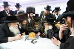 כ"ק  אדמו"ר מצאנז קלויזענבורג שליט"א באזוכט אין קרית צאנז לעיקוואד
