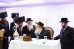 כ"ק  אדמו"ר מצאנז קלויזענבורג שליט"א באזוכט אין קרית צאנז לעיקוואד