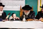 כ"ק אדמו"ר מוויען שליט"א באזוכט אין מוסדות וויען ב"פ לרגל די חדר פירן פון זיין אייניקל 