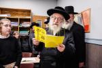 Main image for כ"ק אדמו"ר מוויען שליט"א באזוכט אין מוסדות וויען ב"פ לרגל די חדר פירן פון זיין אייניקל 