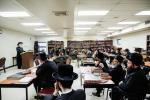 כ"ק אדמו"ר מוויען שליט"א באזוכט אין מוסדות וויען ב"פ לרגל די חדר פירן פון זיין אייניקל 