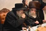 מעמד "הכנסת ספר תורה" לזכר הרבנית הצדקנית מביקאווסק ע"ה אריינגעגעבן דורך בעלה הגה"צ גאב"ד ביקאווסק שליט"א 