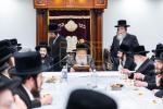 פורים קטן בחצר הקודש באבוב 
