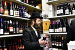 הכנות צום יו"ט פורים אין בני ברק 