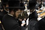 מעמד מן המיצר למען יהדות אוקריינא אין סקווירא 