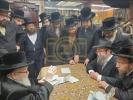 מעמד מן המיצר למען יהדות אוקריינא אין סקווירא 
