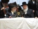 שב"ק ביי כ"ק אדמו"ר מסעריט וויזניץ שליט"א אין בני ברק 
