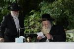 פולע גאלערי: מעמד הדלקה פון הגאון רבי שאול אלתר שליט"א ר"י פני מנחם 