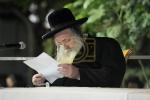 פולע גאלערי: מעמד הדלקה פון הגאון רבי שאול אלתר שליט"א ר"י פני מנחם 