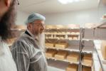 מעמד קבועת מזוזה אין די מילעכיגע פארבריק אין מאסקאווא רוסלאנד