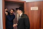 מעמד קבועת מזוזה אין די מילעכיגע פארבריק אין מאסקאווא רוסלאנד