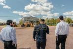 מעמד קבועת מזוזה אין די מילעכיגע פארבריק אין מאסקאווא רוסלאנד