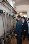 מעמד קבועת מזוזה אין די מילעכיגע פארבריק אין מאסקאווא רוסלאנד
